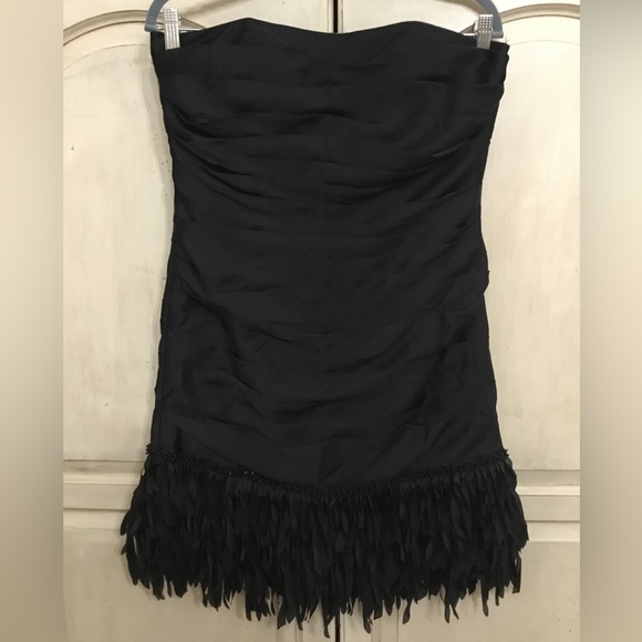 JS Collections Dresses & Skirts - JS Collections Fringe Hem Strapless Dress Size 8 EUC